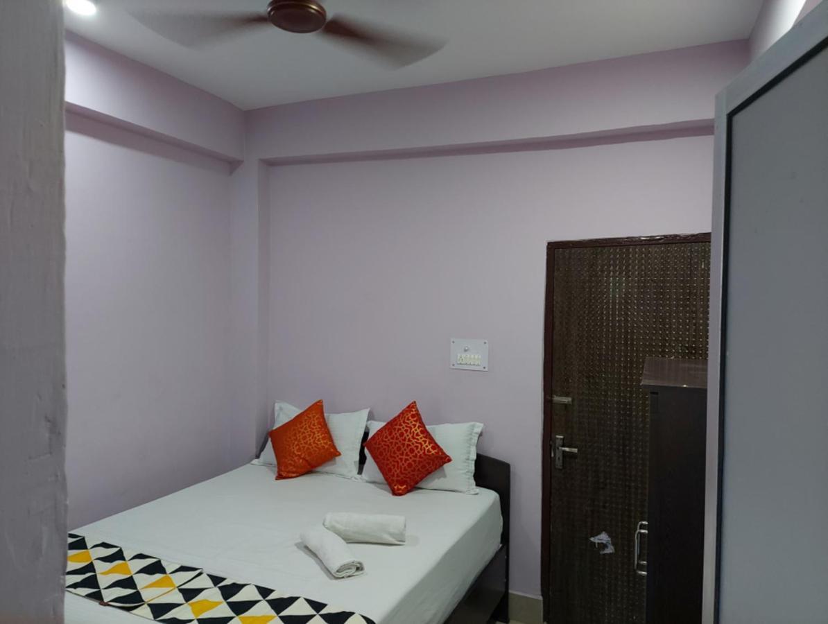 Raison Hotel Джамшедпур Екстериор снимка